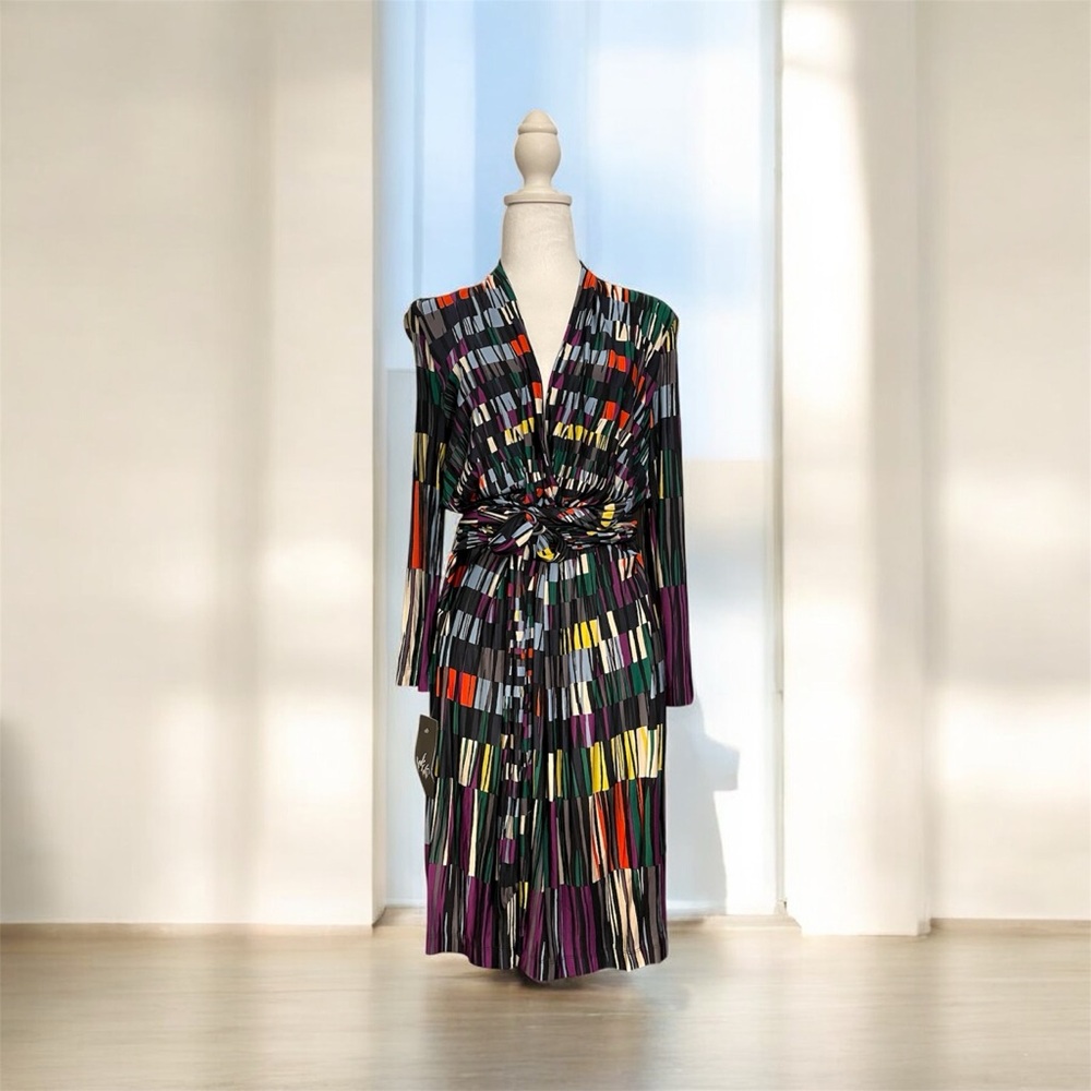 BCBG MAXAZARIA Colorful Wrap Dress Size Large NWT